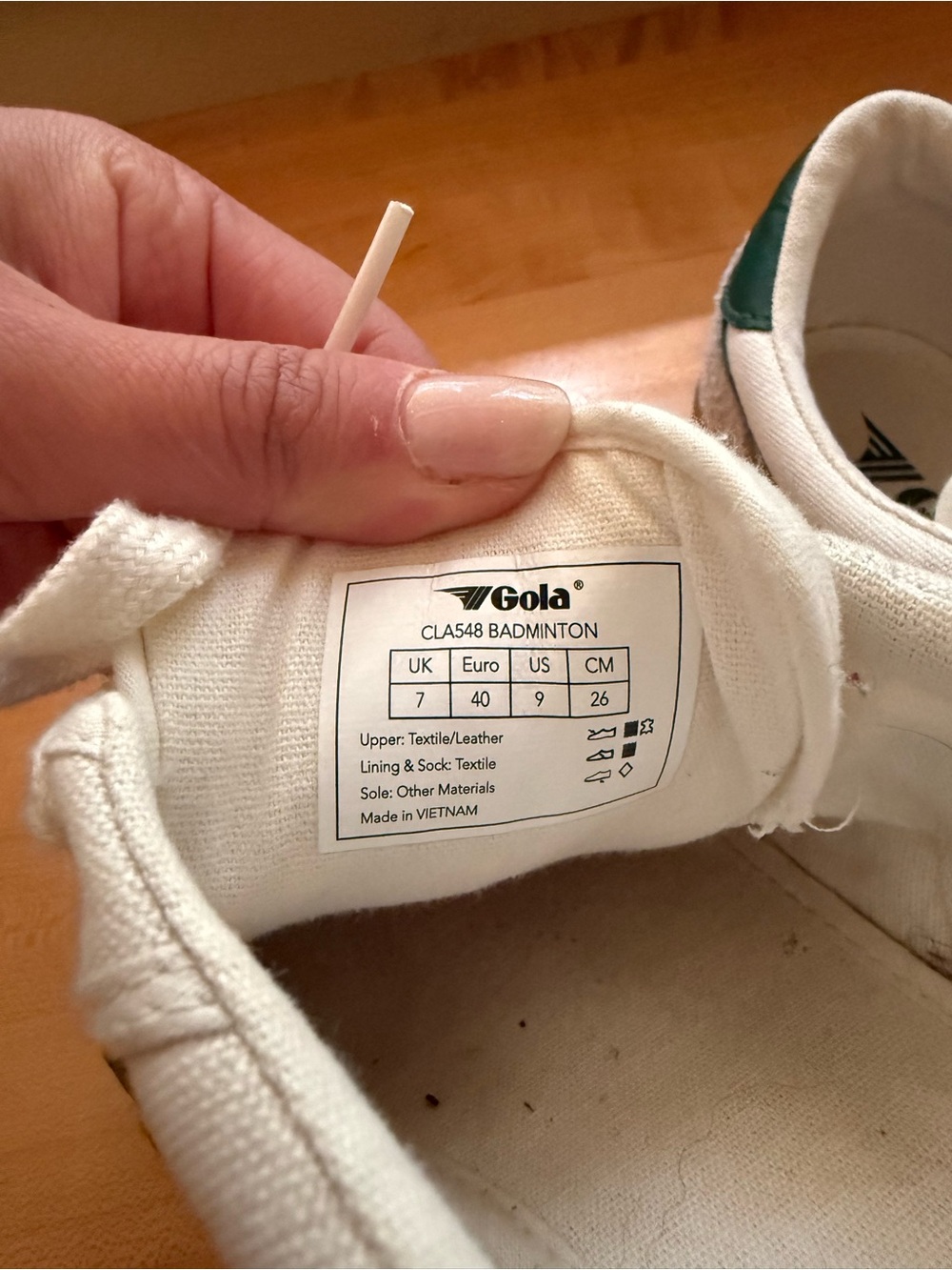 Gola women’s White Canvas Sneakers with Green Stripes - Picture 3 of 4